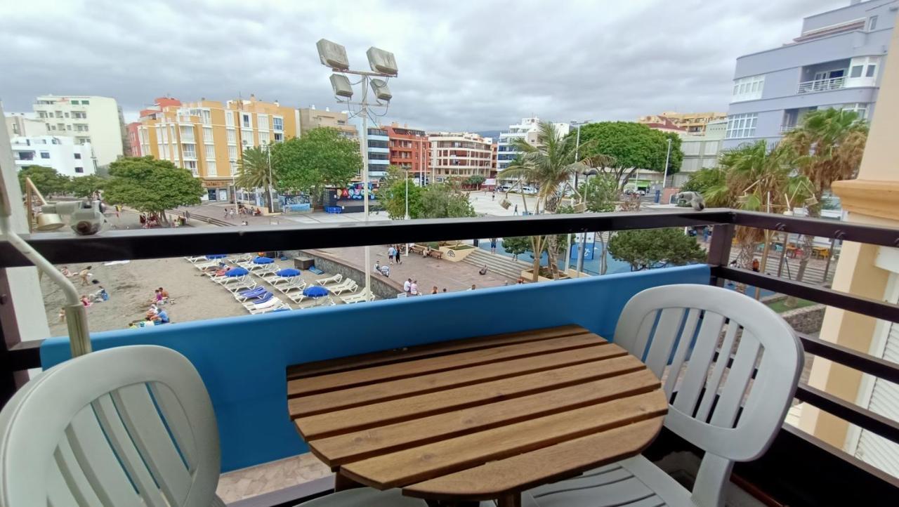 Views Of El Medano Beach, Two Exterior photo